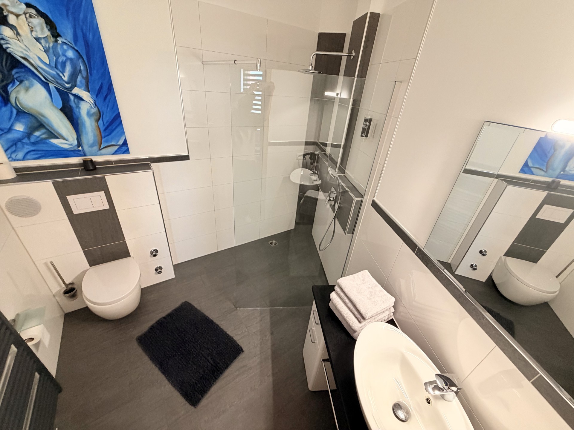 Badezimmeransicht im Premium Zimmer