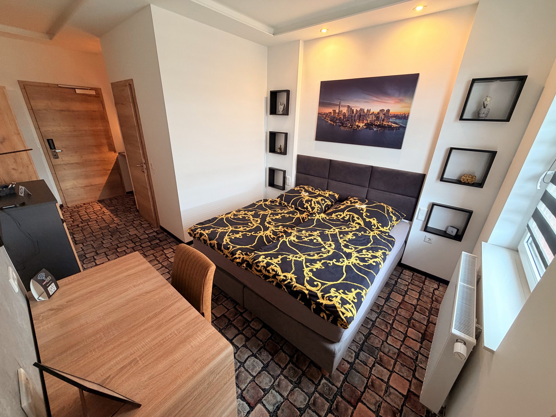 Studio+ Zimmer mit erweiterter Küchenzeile