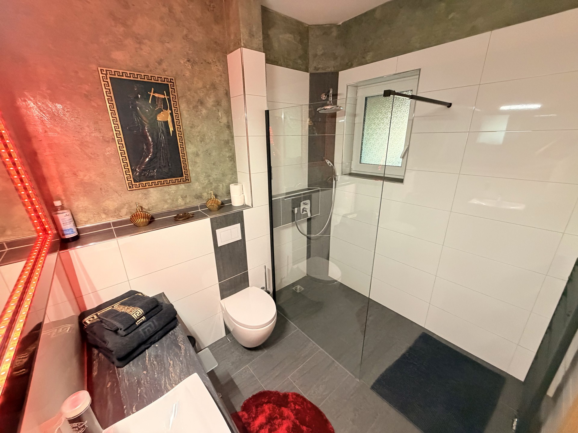 Badezimmer der Versace Suite